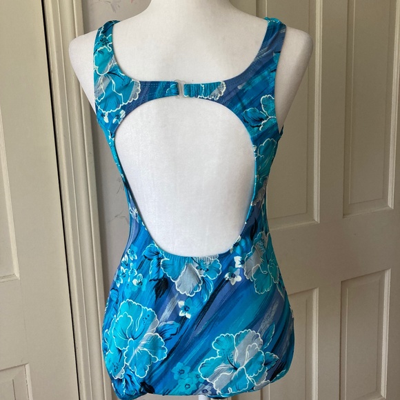 Blue Floral One Piece Bathing Suit w Keyhole Back - Picture 4 of 12